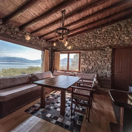 דירה The Little Stone House By The